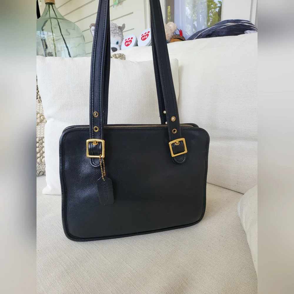 Coach Black Leather Shoulder Bag with Gold Hardware - Picture 2 of 9